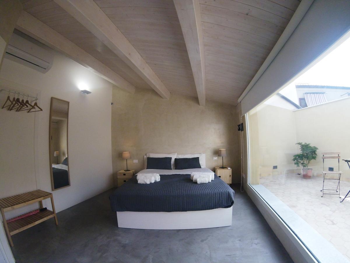 Hotel Kuro à Palerme Extérieur photo